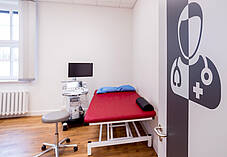 Behandlungszimmer im MZEB
